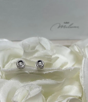 Miluna Orecchini in oro con Brillanti cod: ERD2268-006G7