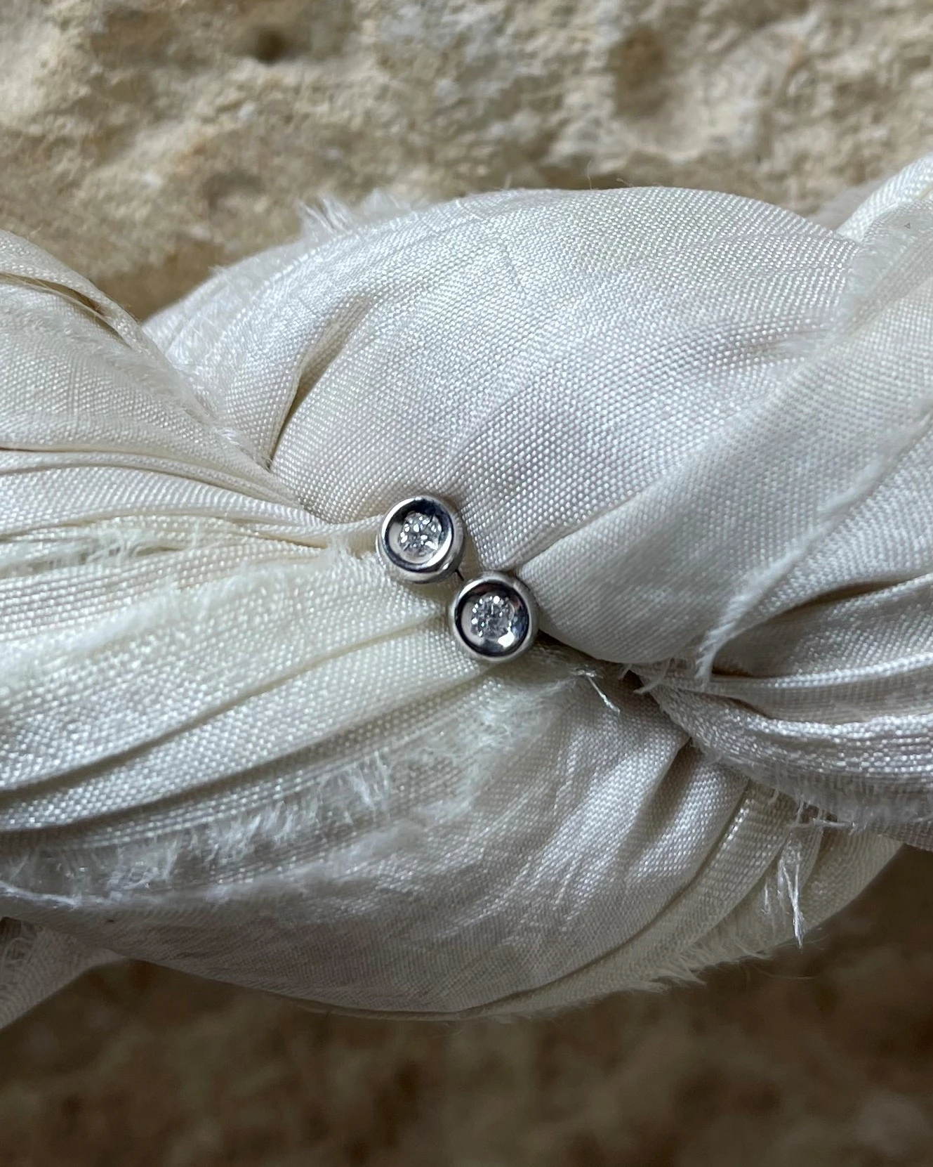 Miluna Orecchini in oro con Brillanti cod: ERD2268-006G7