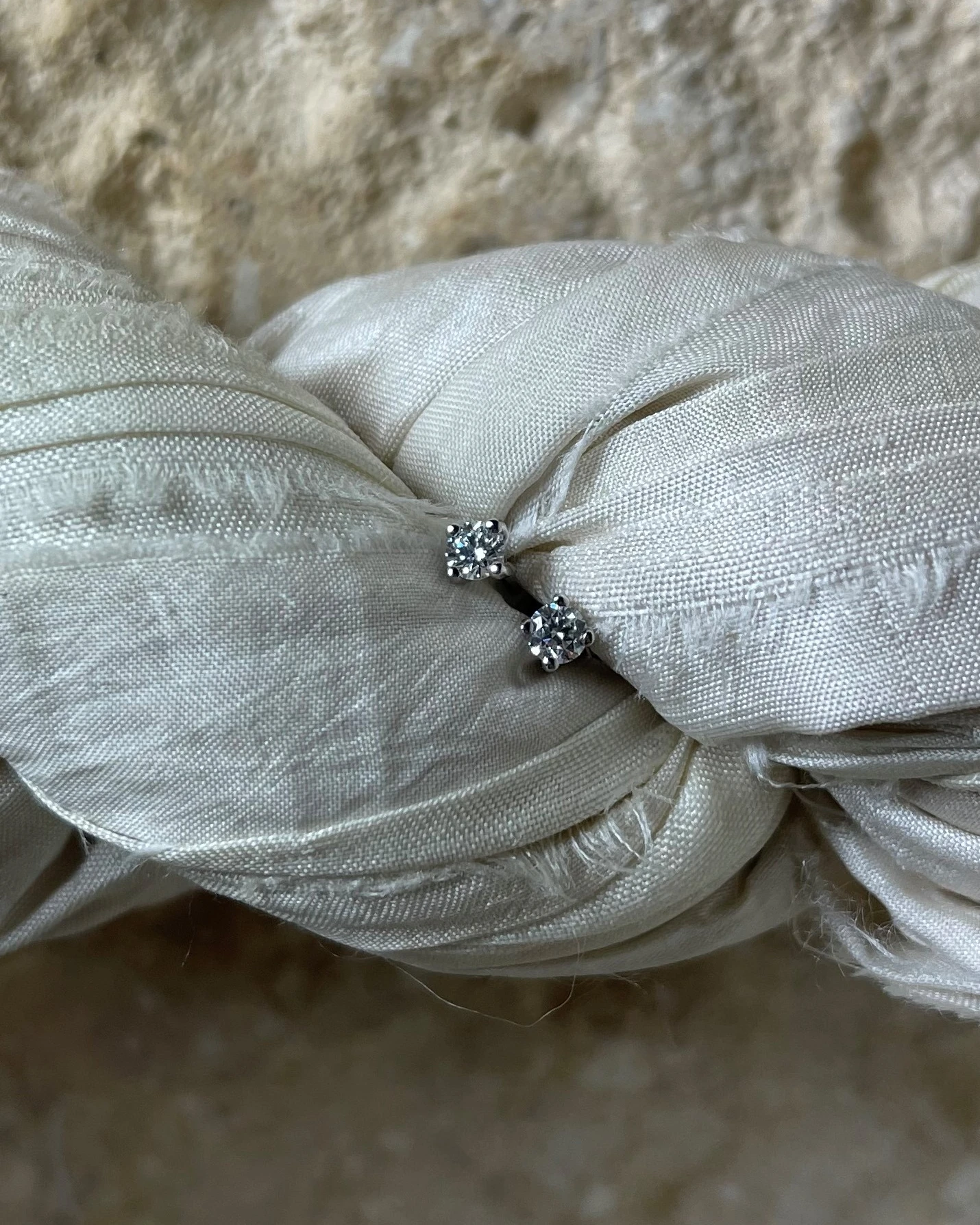 Miluna Orecchini in oro con Brillanti cod: ERD2307-028G7