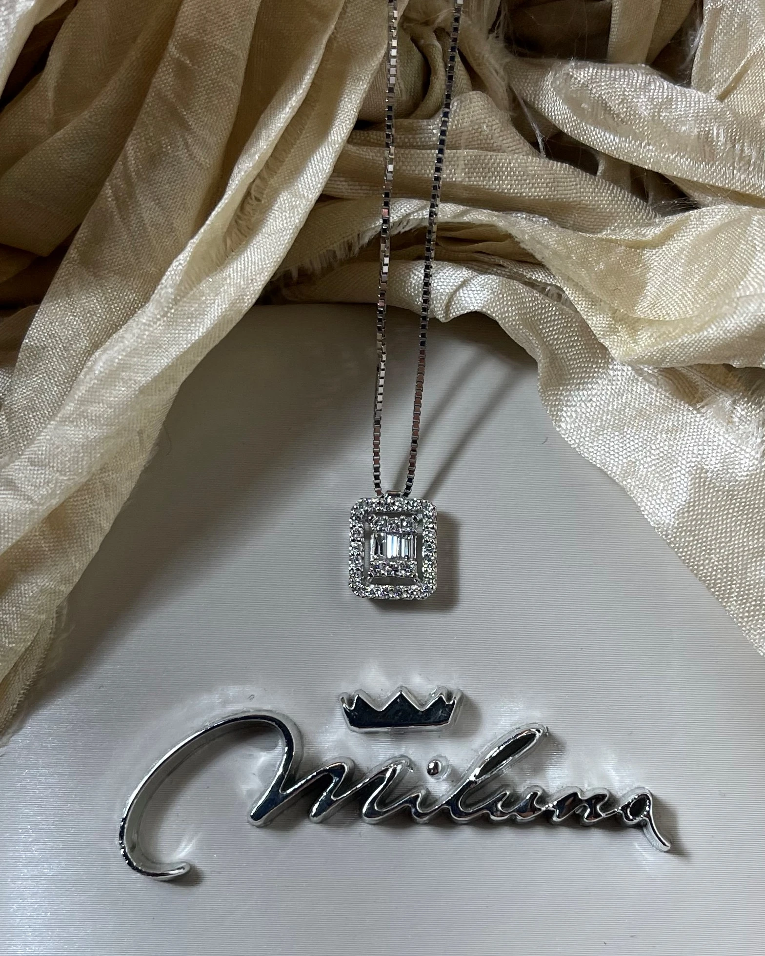 Miluna Collana oro bianco con brillanti cod: CLD4382