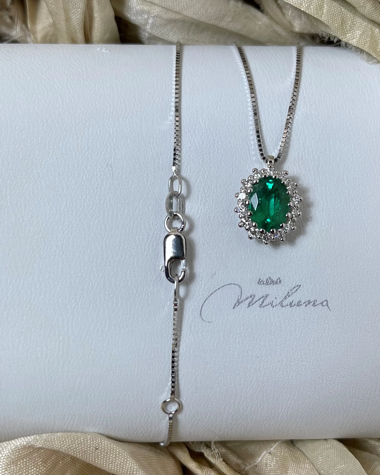 MIluna Collana oro bianco con smeraldo e brillanti cod: CLD4134