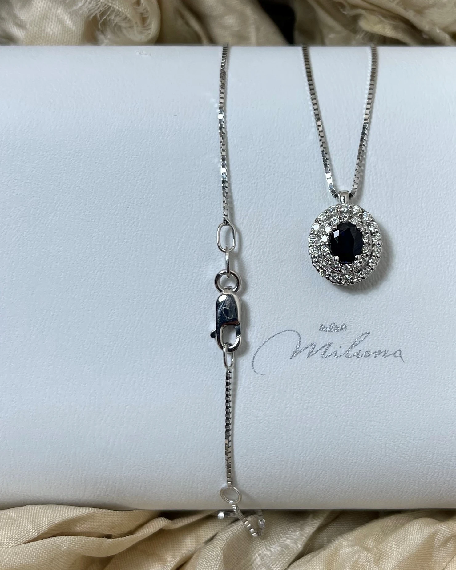 Miluna Collana oro bianco con zaffiro e brillanti cod: CLD4328