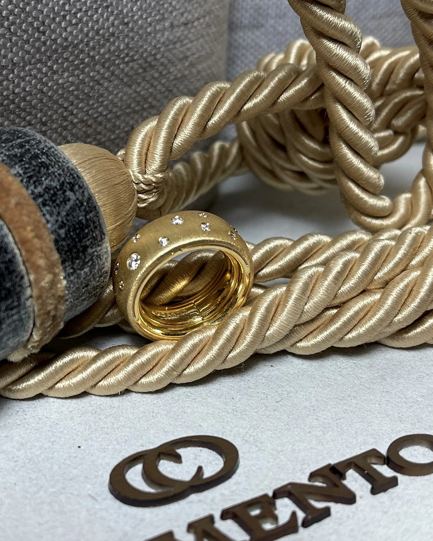 Chimento Anello in oro con brillanti cod: 510309901  (S)