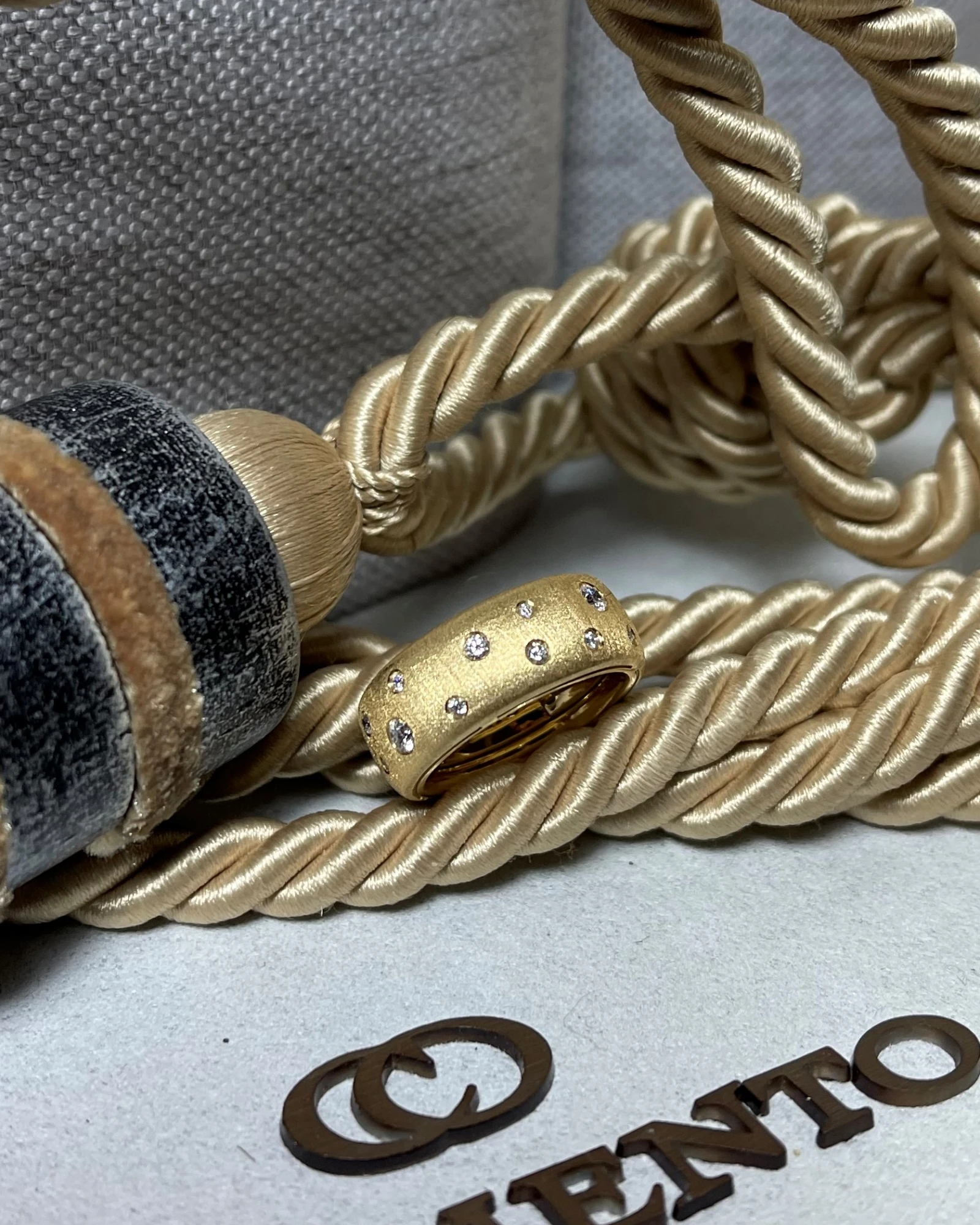 Chimento Anello in oro con brillanti cod: 510309901  (S)