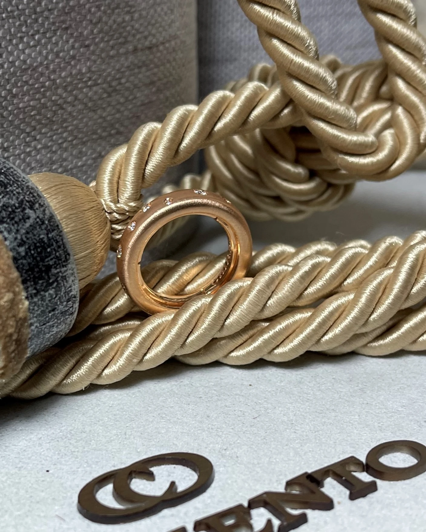 Chimento Anello oro con brillanti cod: 51037673  (S)