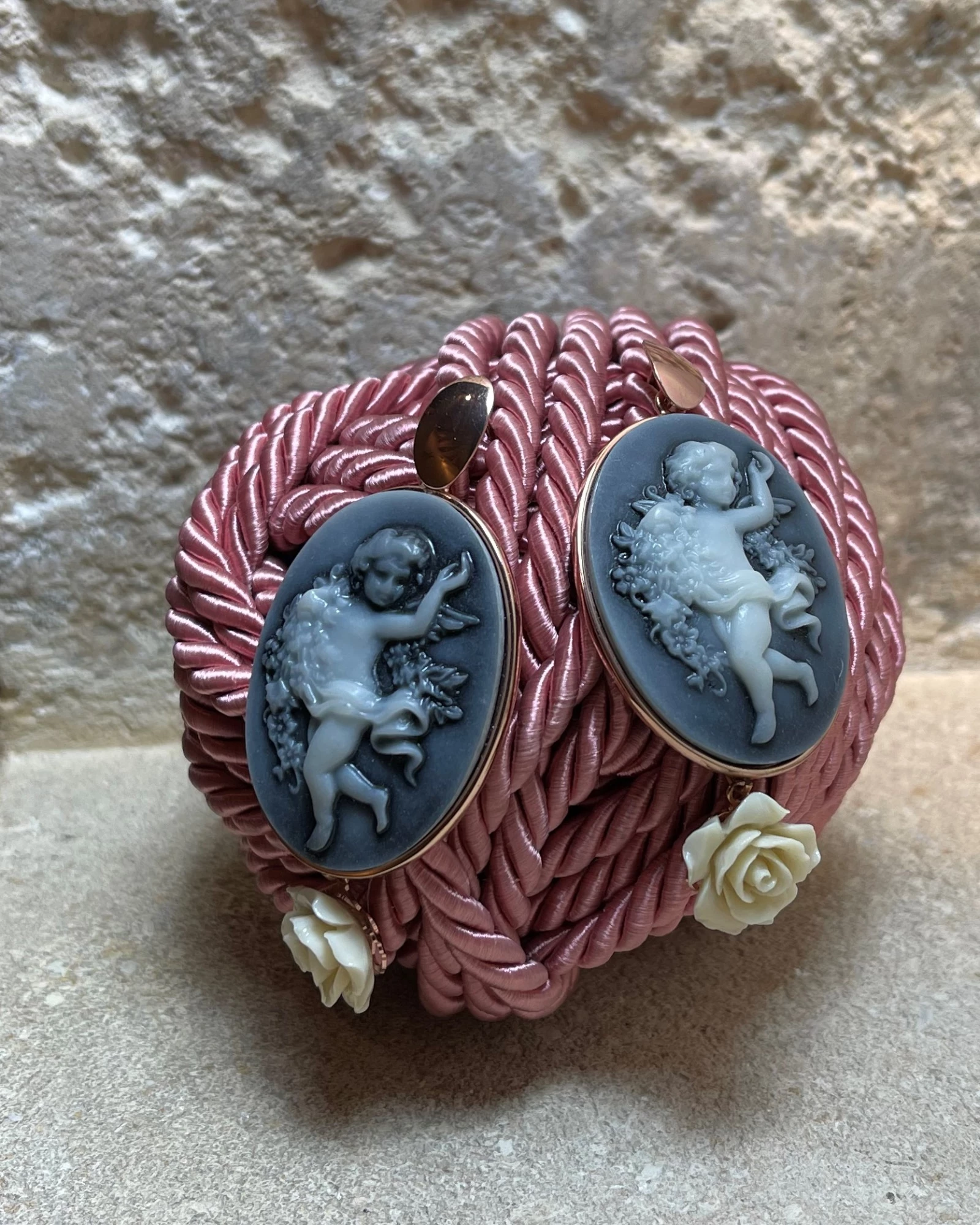 Orecchini argento rosa con pasta lavica e pasta d'avorio cod: NCA11