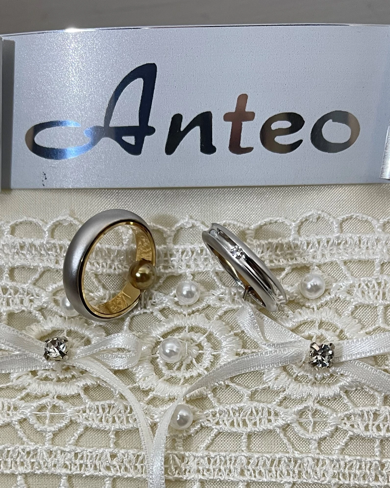 Anteo fede in oro bianco con brillanti  cod: 0236B (S)