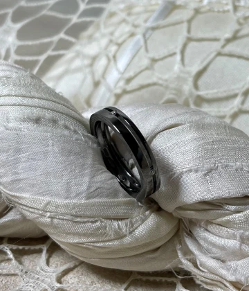 Anteo fede in oro nero con brillanti  cod: 0553_N  (S)