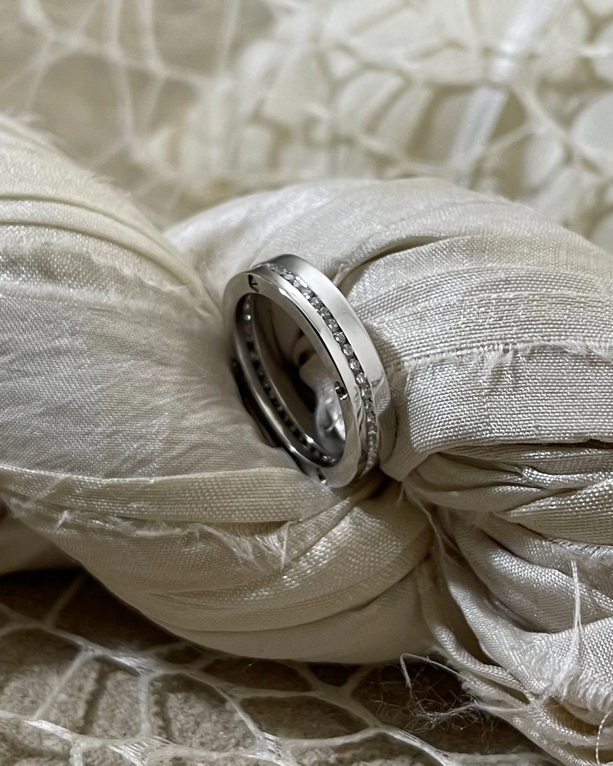 Anteo fede in oro bianco con brillanti  cod: 0554 (S)