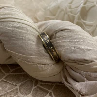 Anteo fede in oro giallo con brillanti neri  cod: T144N  (S)