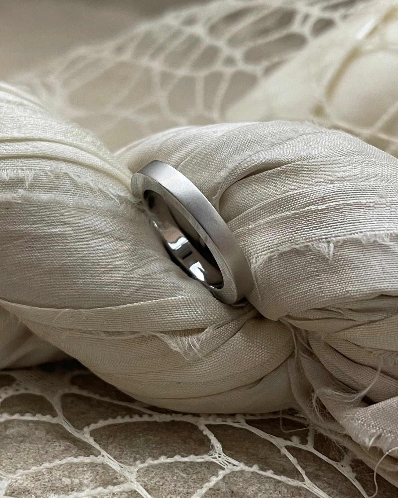 Anteo fede in oro bianco cod: 0008_1 (S)