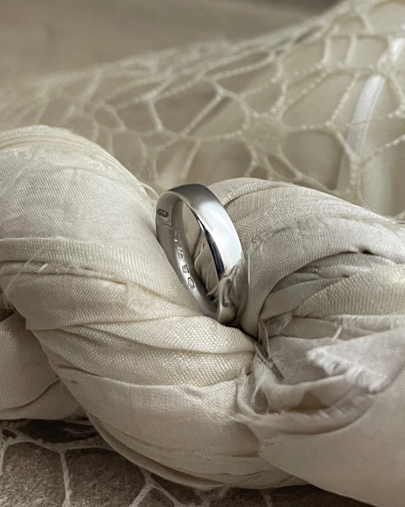 Anteo fede in oro bianco con brillanti  cod: 0903C  (S)