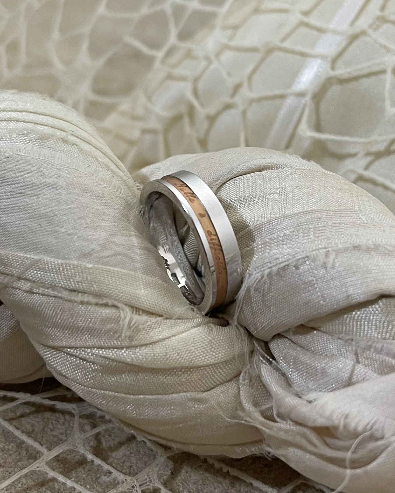 Anteo fede in oro bianco e rosa  cod: T167  (S)