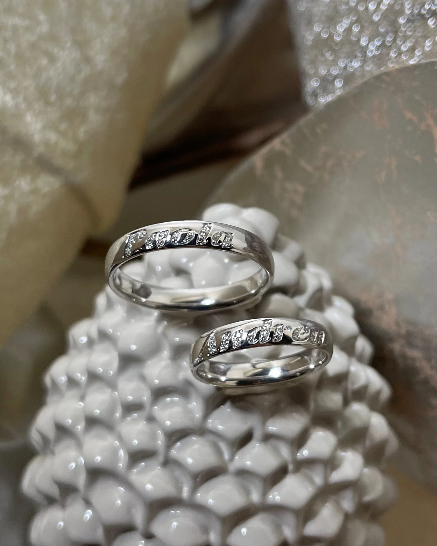 Polello fede in oro bianco con brillanti  cod: B3111DB