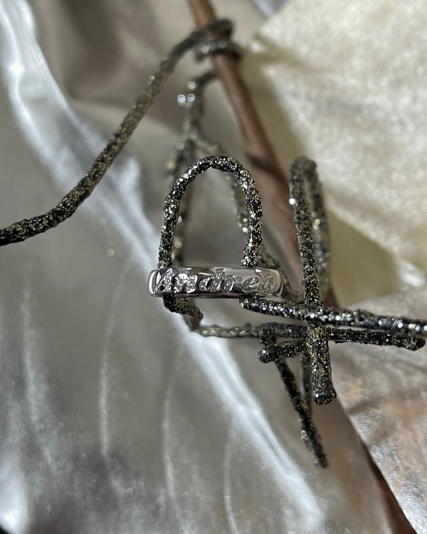 Polello fede in oro bianco con brillanti  cod: B3111DB