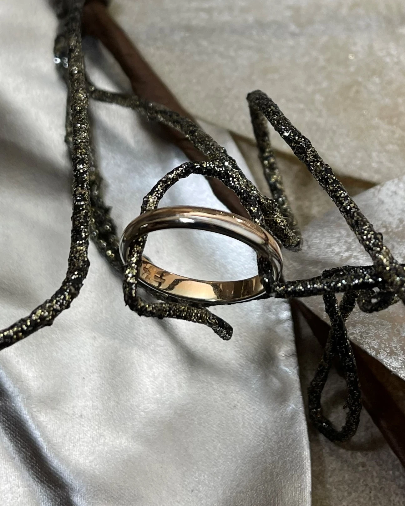 Polello fede in oro bianco e rosa cod: B3116UBR