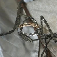 Polello fede in oro bianco e rosa cod: G2191UBR