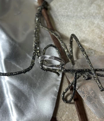 Polello fede in oro bianco con brillanti  cod: G1629DB