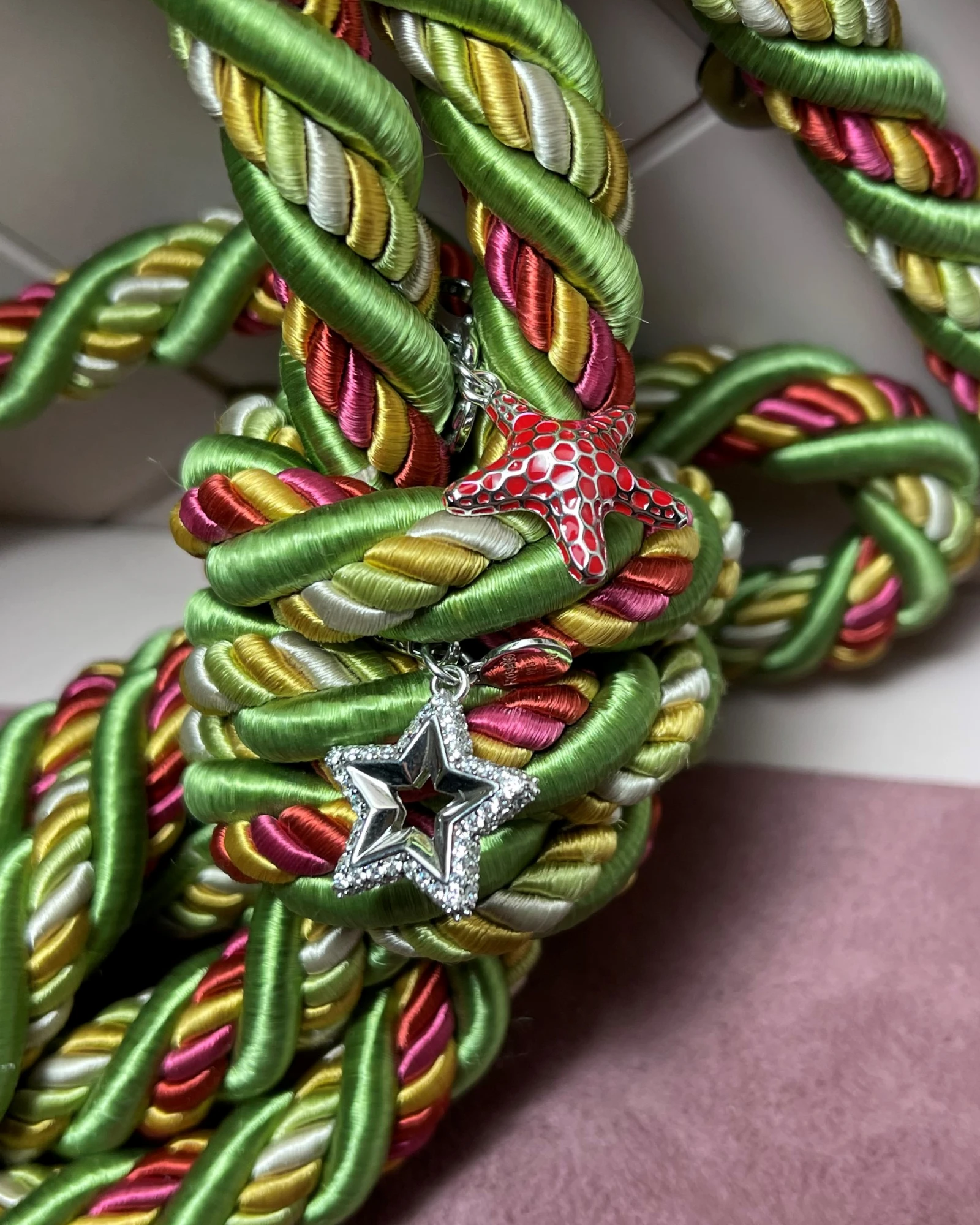 Rosato Charm argento con zirconi  cod: RLU028