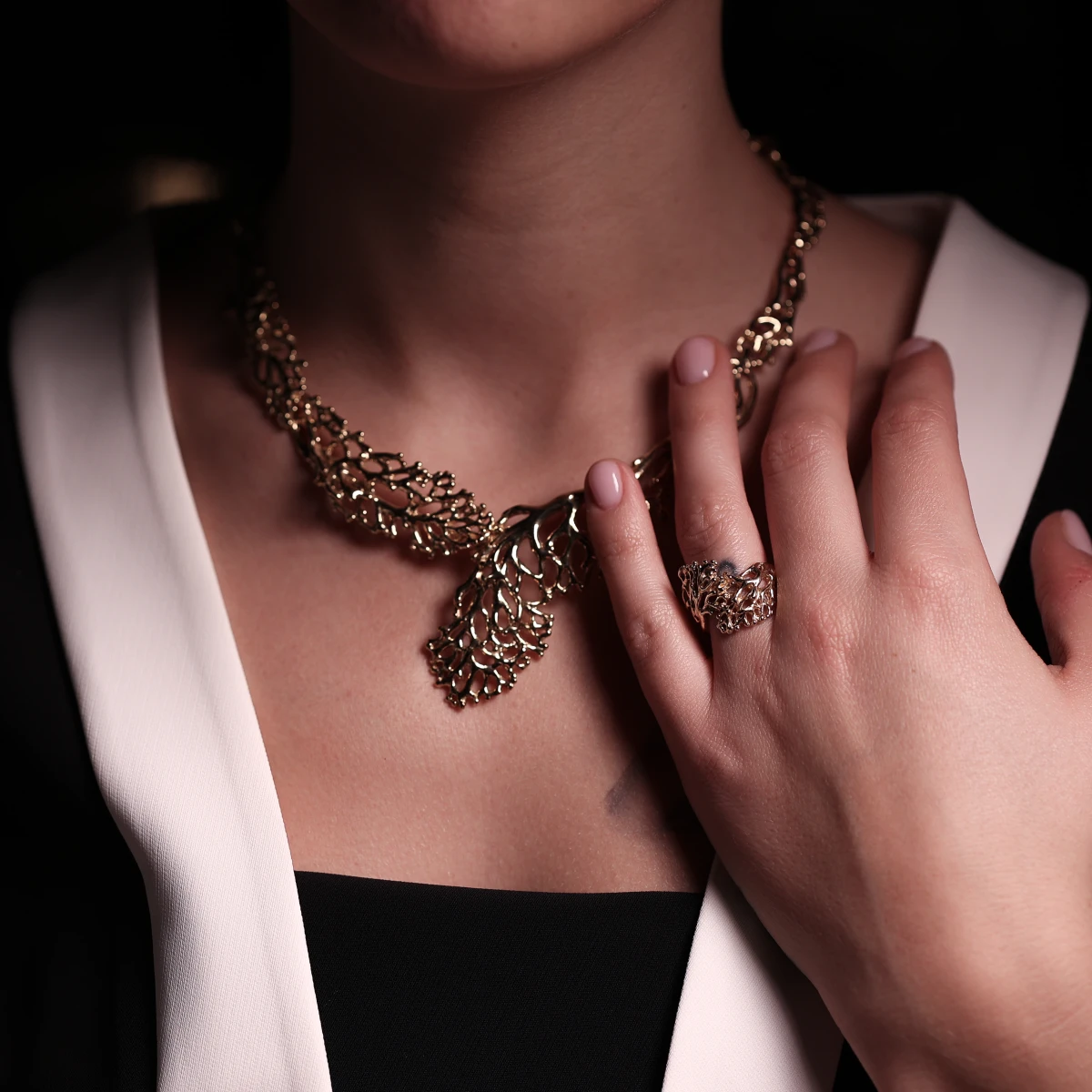 Anello Contrarie Coral in Argento Giovanni Raspini Cod. 11925